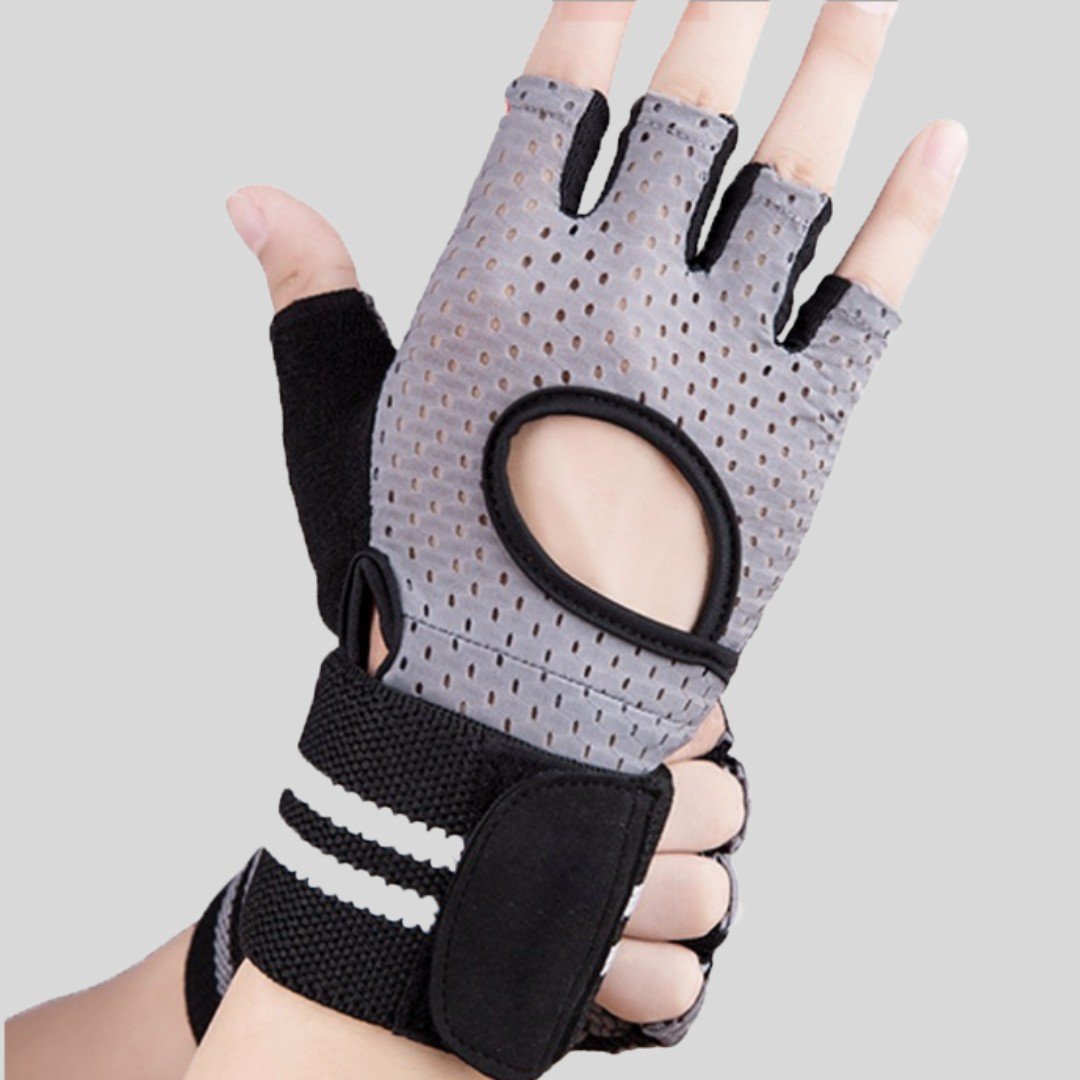 Max Motion Half Finger Weight Lifting Gloves For Men/Women